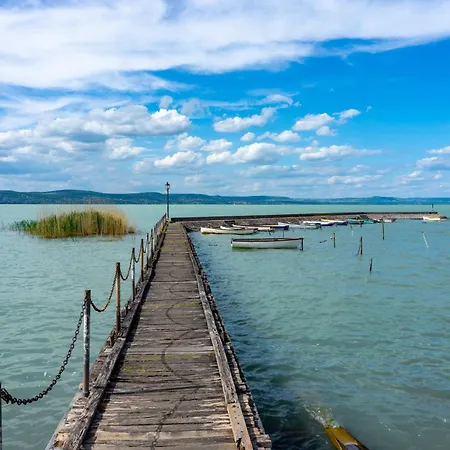 Appartement In 19129 *
